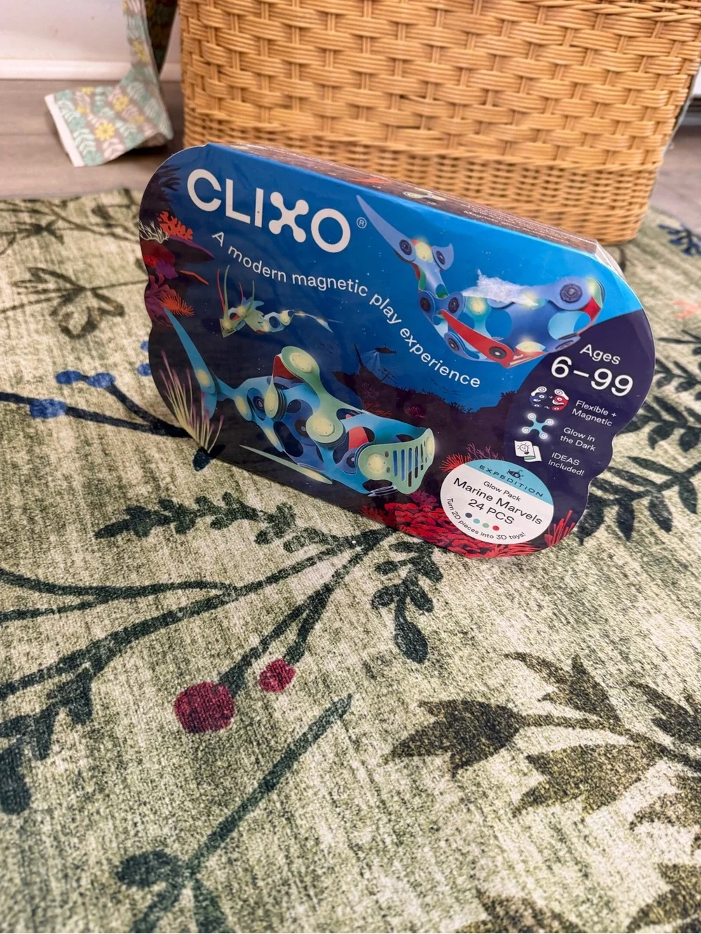 New Clixo Marine Ocean Critters Marvels Pack 24 piece ages 6+